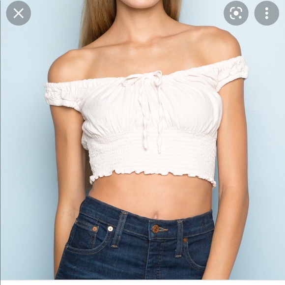 Brandy Melville Marilyn top - Picture 2 of 6